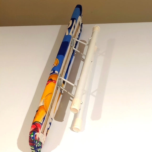 Tabletop Ironing Board with folding feet - Picture 2 of 5